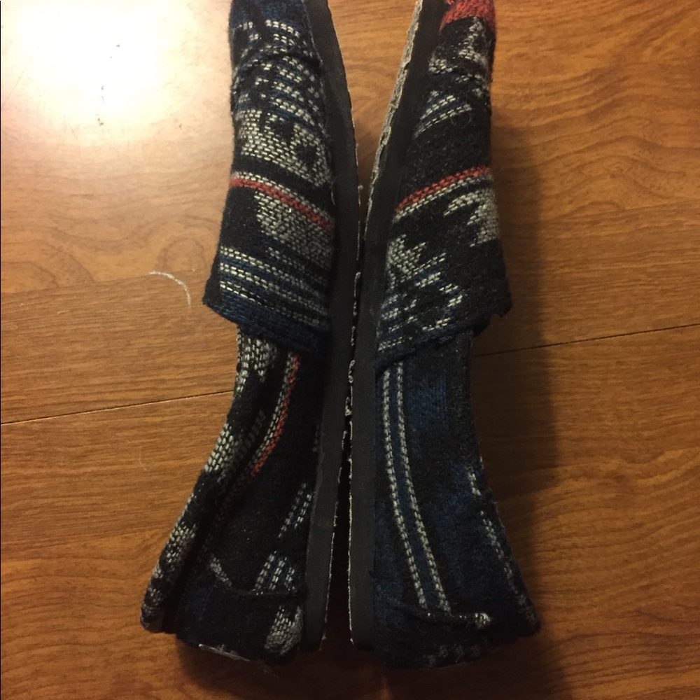 Toms Multicolor Patterned Flats - Picture 5 of 8